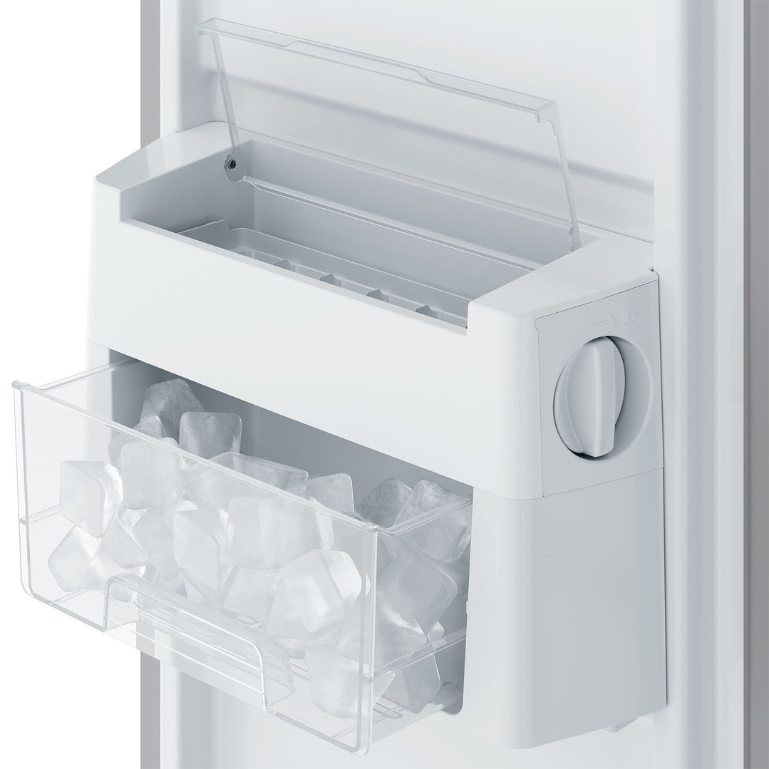 Westinghouse 619L Side by Side Fridge, Matte Black WSE6240BB