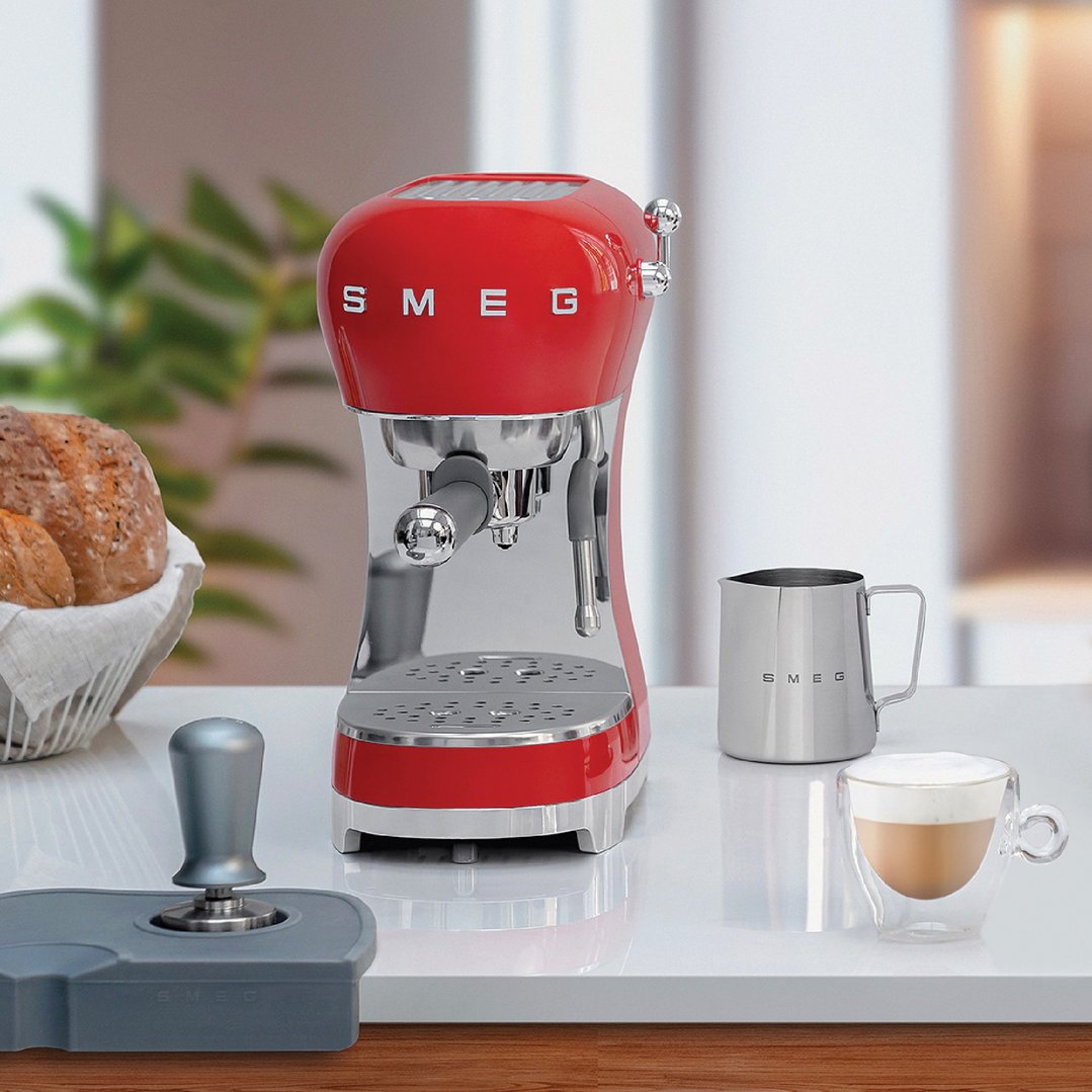 Smeg 50's Retro Style Espresso - Red ECF02RDAU