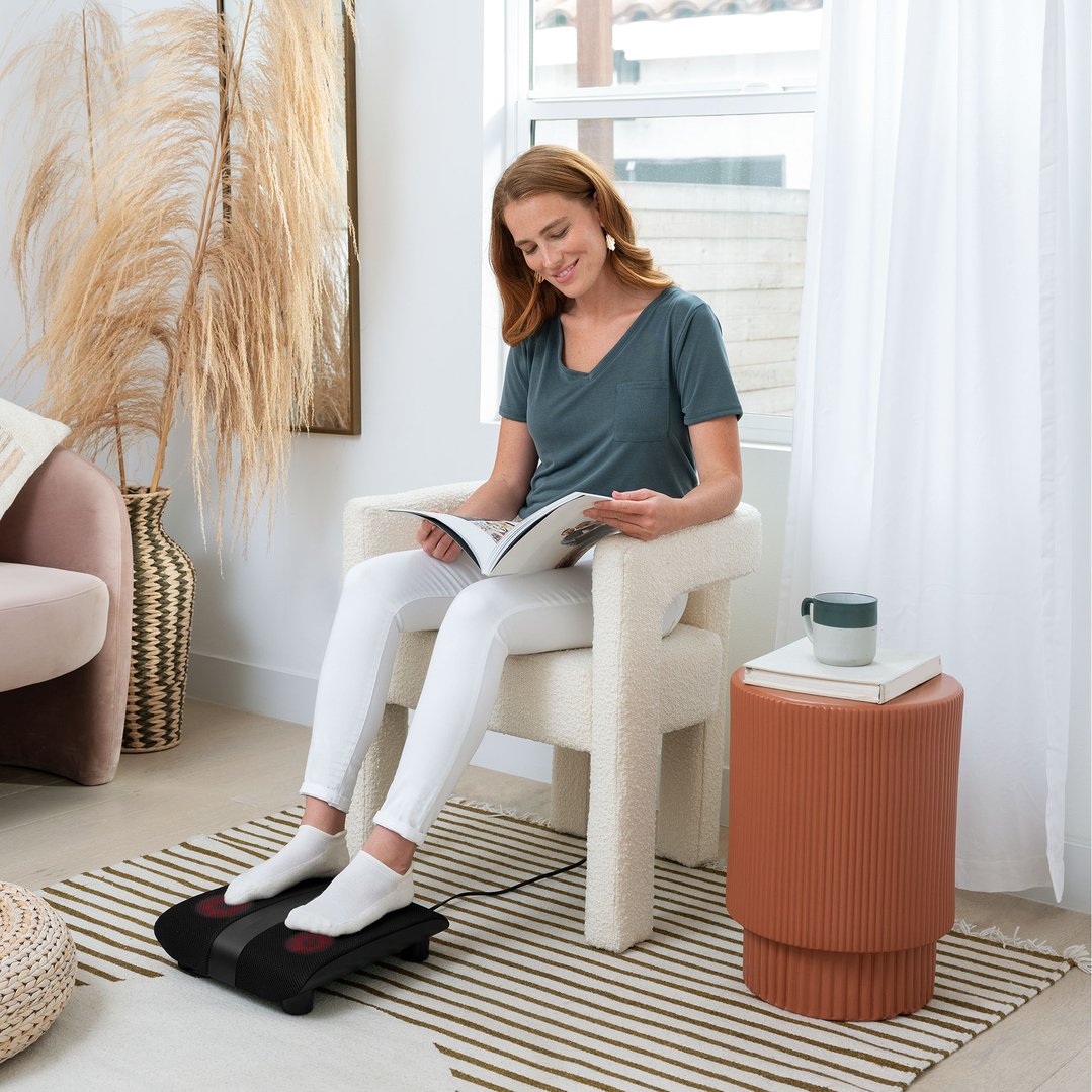 Homedics Triple Action Shiatsu Foot Massager with Heat. FMS-265H-AU
