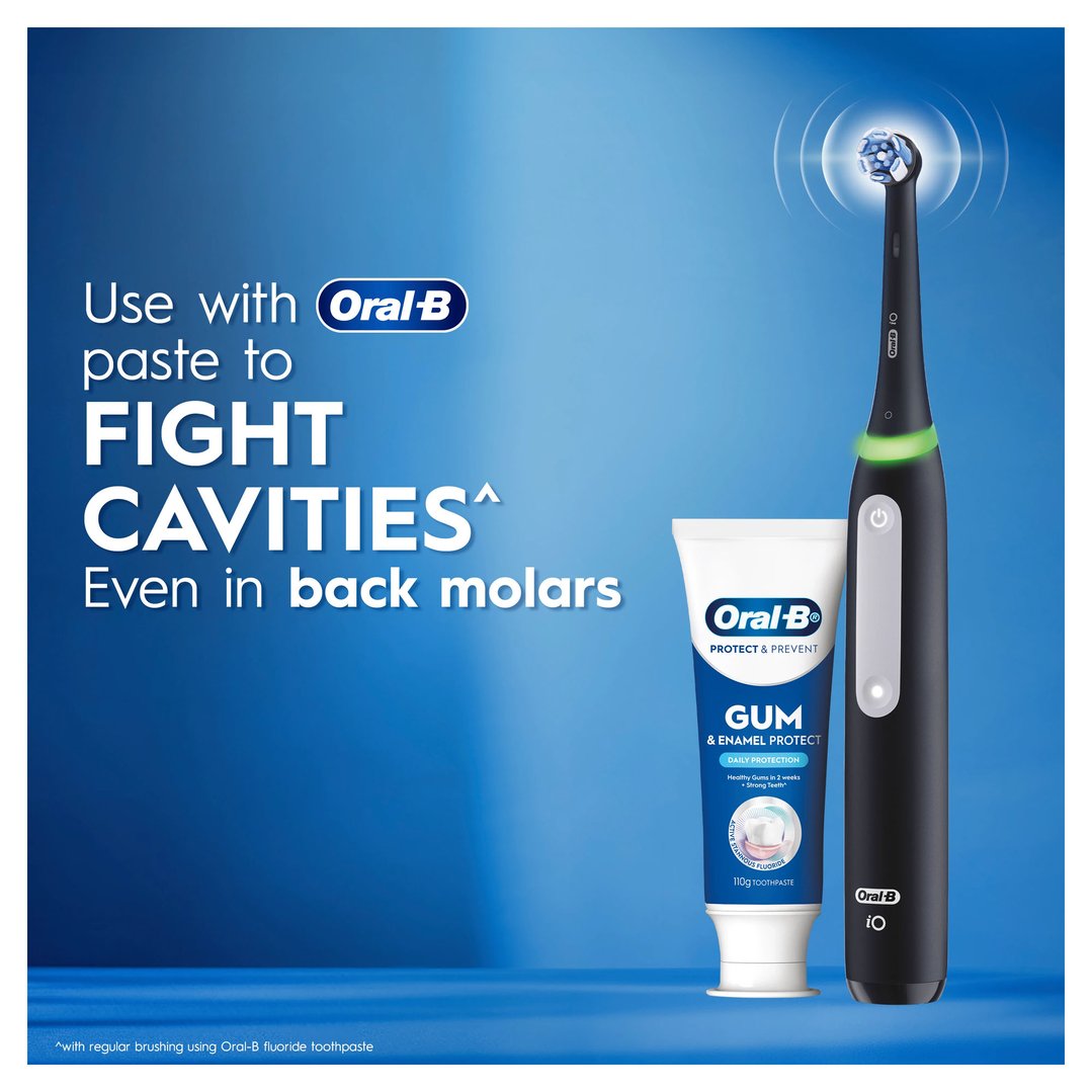 Oral-B iO Series 3 Electric Toothbrush - Black IO3BLACK