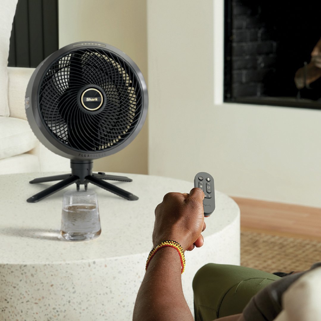 Shark FlexBreeze™ Fan With Misting Attachment FA225