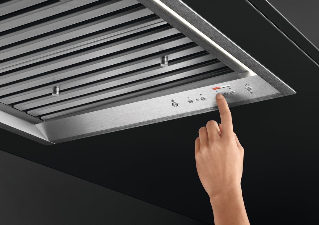 Fisher & Paykel 90cm Series 9 Integrated Insert Wall Rangehood HPB9028-1