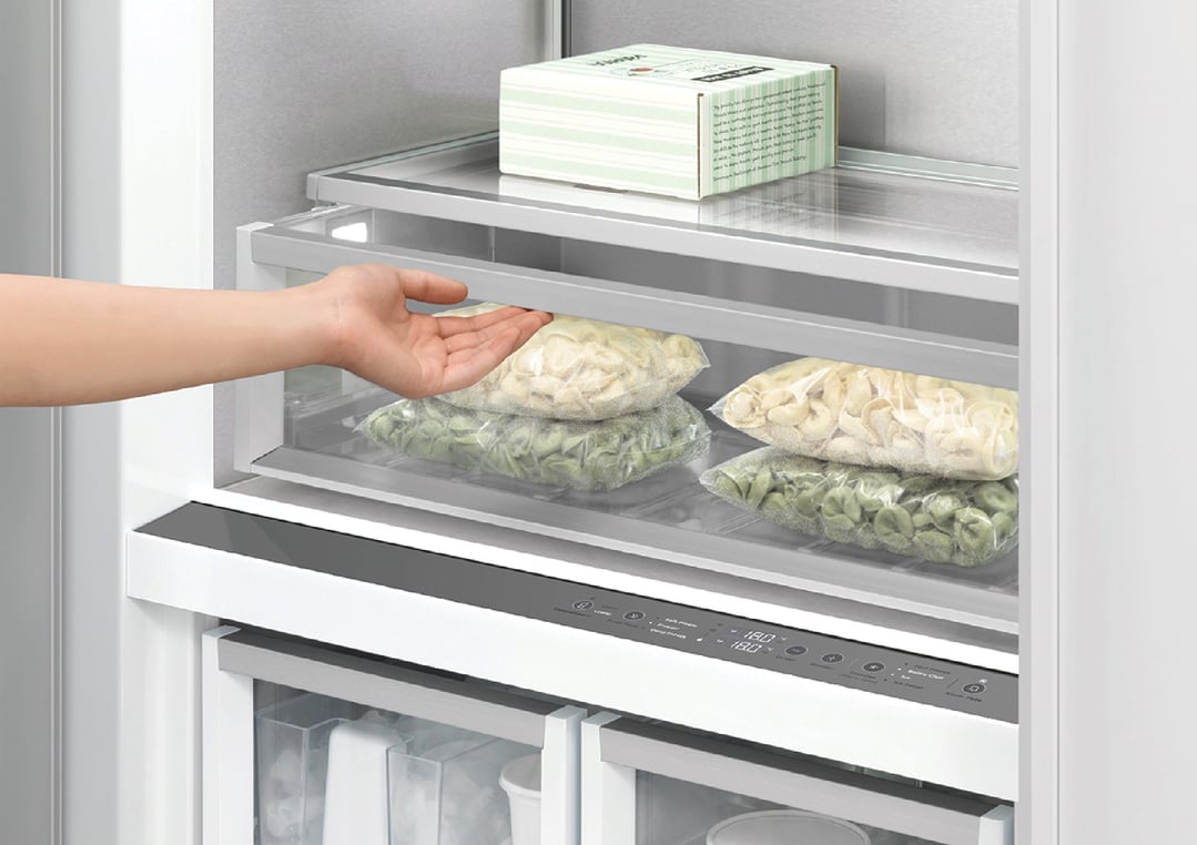 Fisher & Paykel Series 11 Integrated Column Freezer, 76cm, Ice RS7621FLJK1
