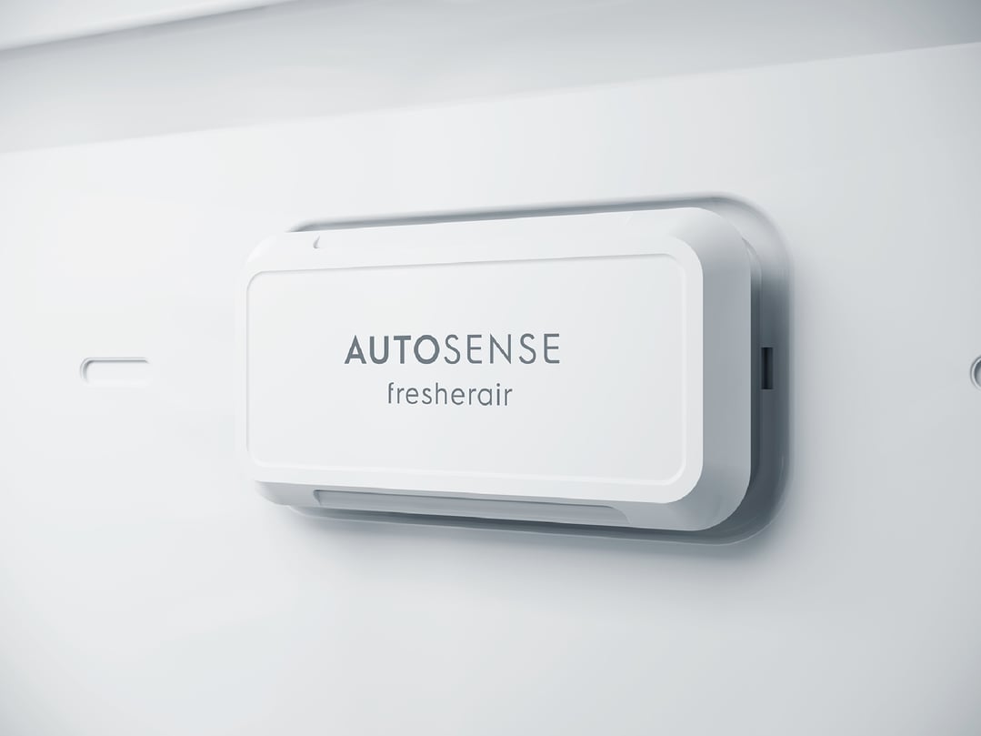 Close up of the "AUTOSENSE fresherair" feature inside a fridge