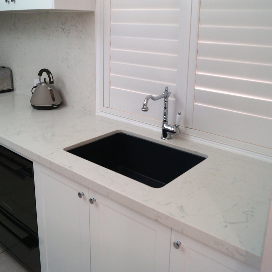 Turner Hastings Novi 60x46 Fireclay Butler Sink - Matte Black NO60FS-MB