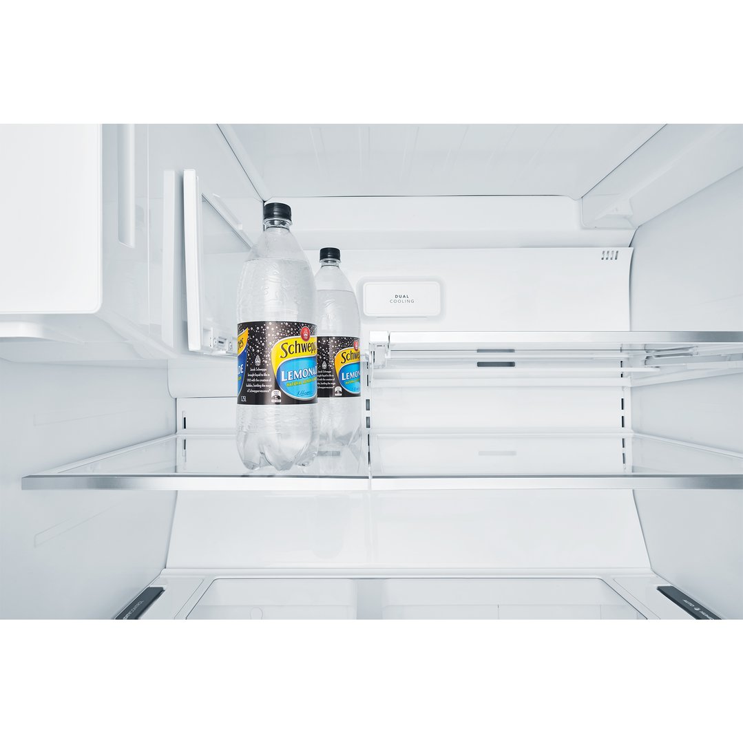 Westinghouse 609L French Door Refrigerator Dark Stainless WHE6170BB