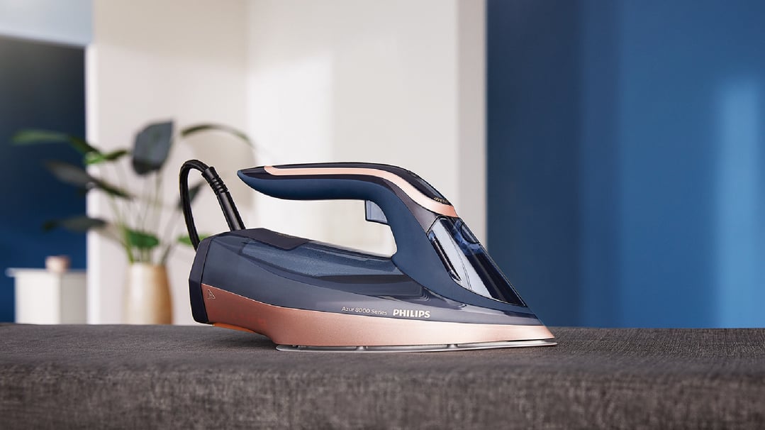 Philips PerfectCare 8000 Series Steam Iron Navy DST8050/21
