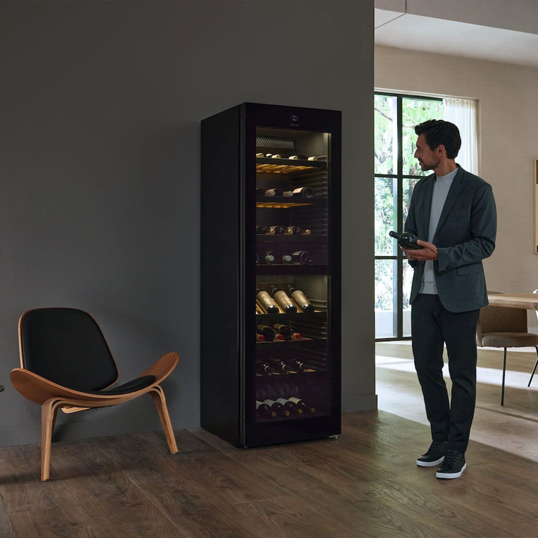 Miele 153 Bottle Dual Zone Freestanding Wine Conditioning Unit KWTS4785F