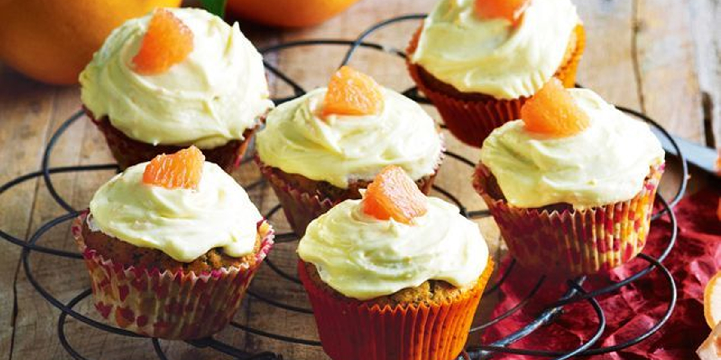 Grapefruit and Poppy Seed Cupcakes