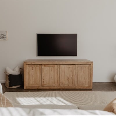 Samsung Frame TV mounted on wall