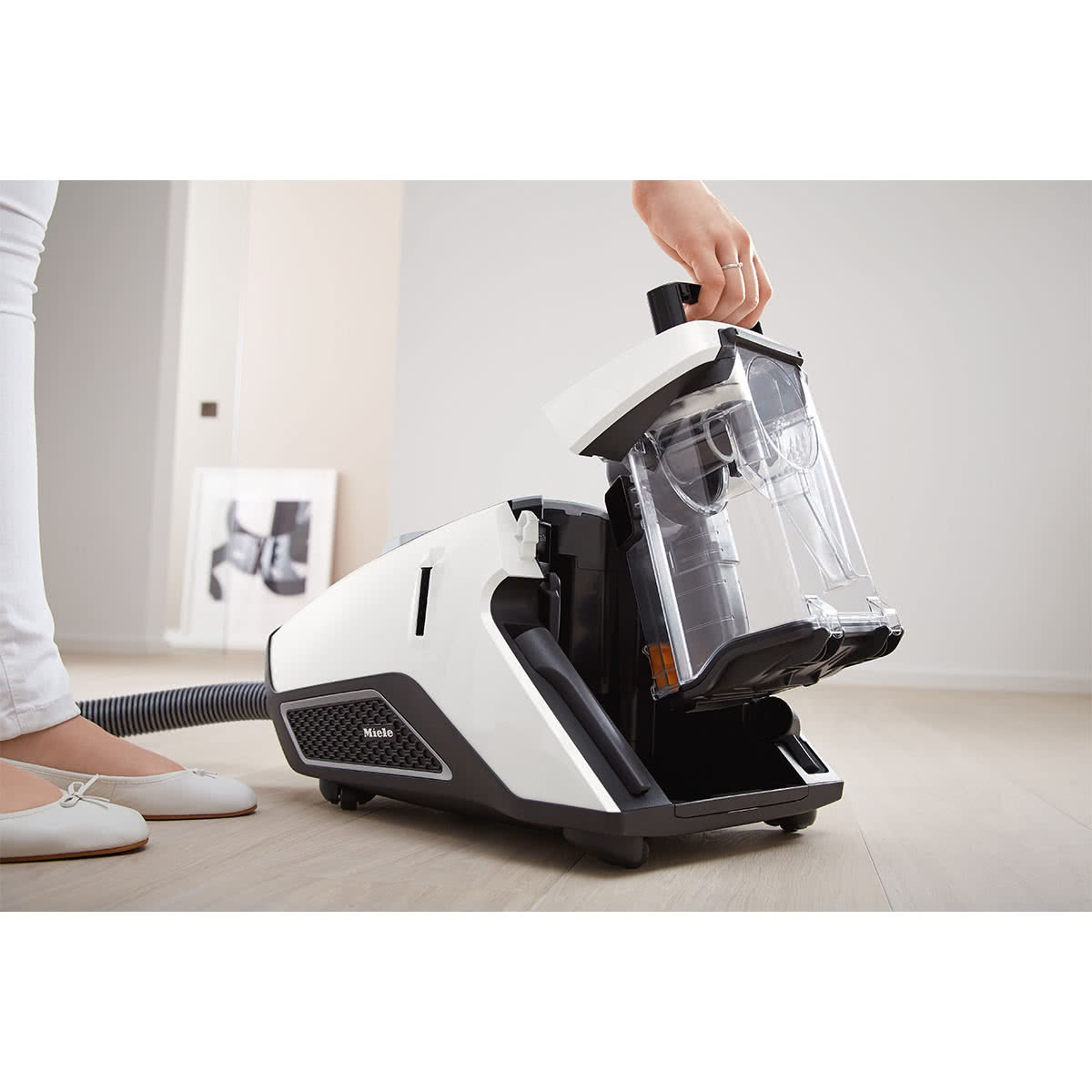 Miele Blizzard CX1 Excellence Bagless Vacuum Cleaner 10502200 Buy