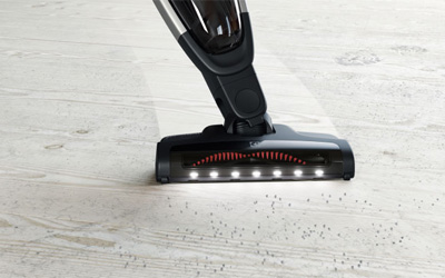 Superior cleaning on hard floors