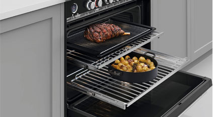 Large capacity oven