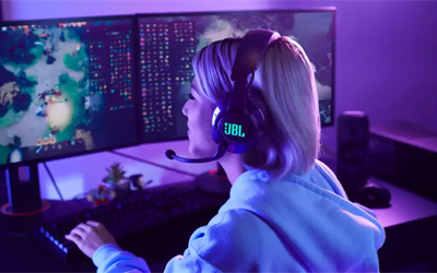 JBL Quantum 600 Wireless Gaming Headset 